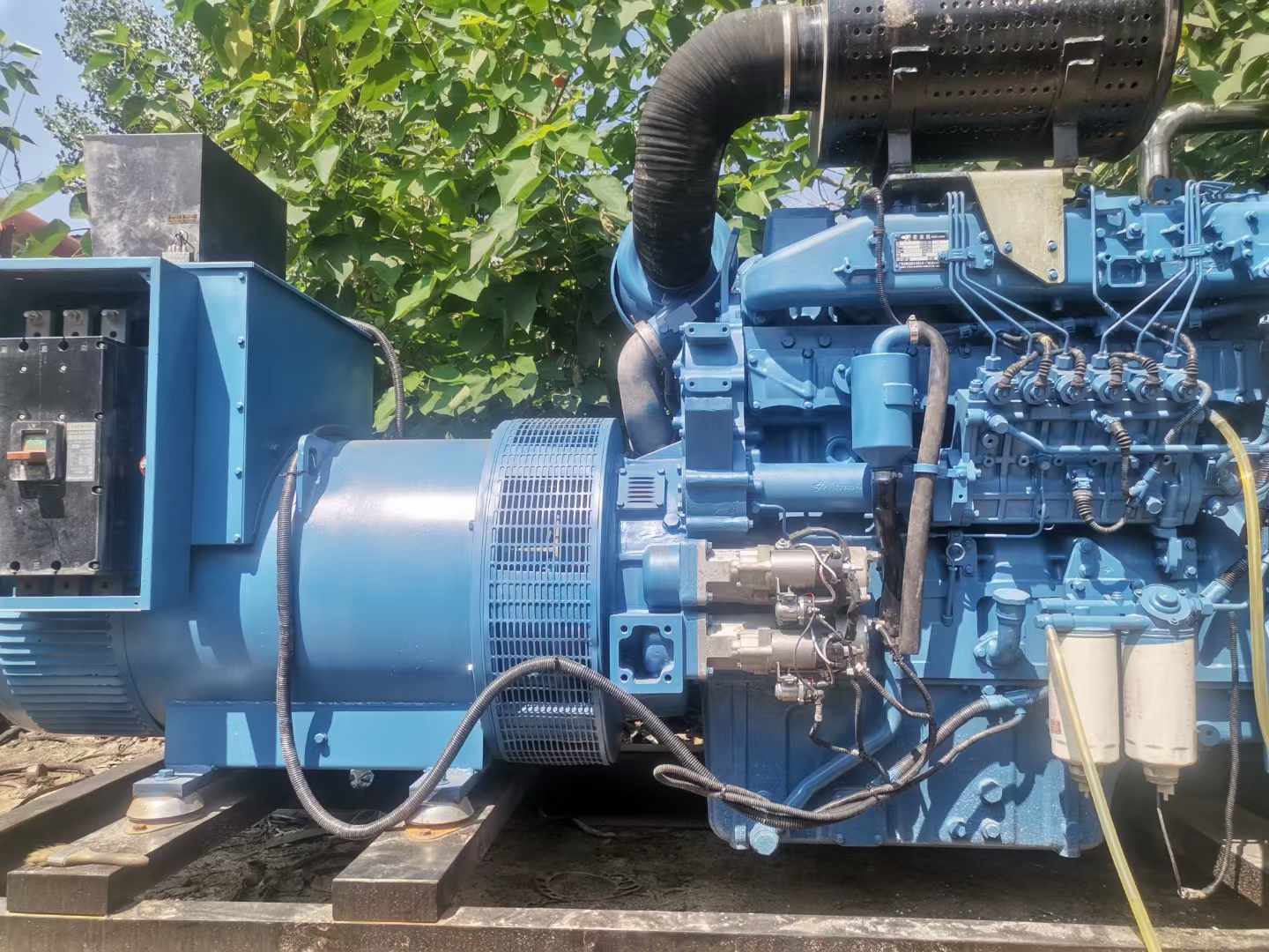 海南详细说明降低 800kW 柴油发电机输出电流波动的方法